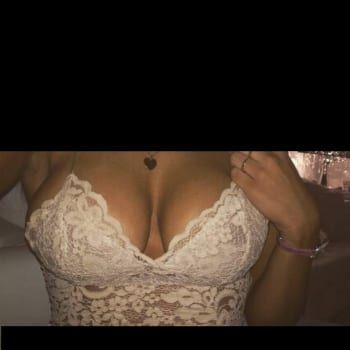 Profil von Jahnaelle, 30 Jahre, Frauen treffen für Sex in Oberwallmenach (Rheinland-Pfalz)